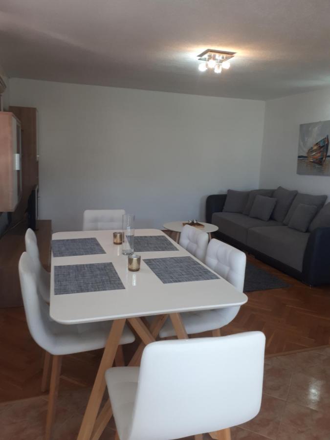 Apartmani Nikola Trogir Room photo
