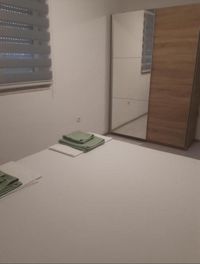 Apartmani Nikola Trogir Exterior photo